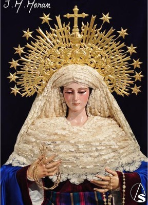 La Virgen de los Dolores en su Soledad de Albaida viste de manera inusual de hebrea.2